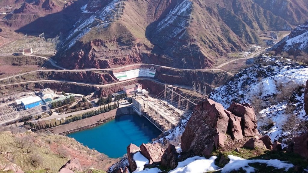 Нурекская ГЭС в Таджикистане