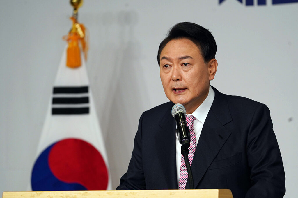 Юн Сок Ёль, премьер-министр Южной Кореи